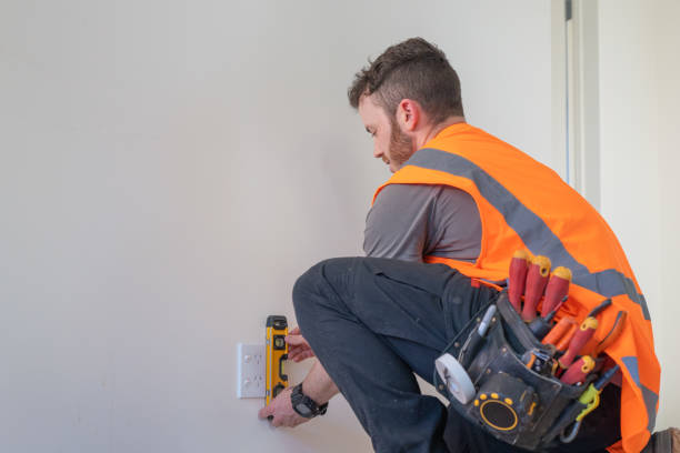 Best Affordable Emergency Electrician  in West Hills, NY